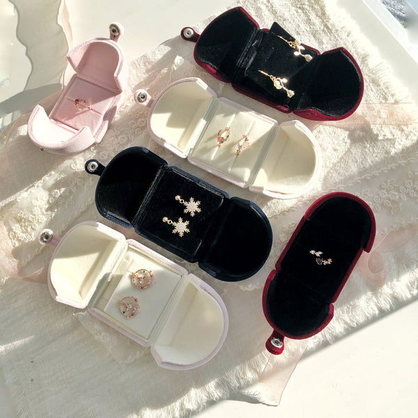 Schmuckschatulle aus Samt