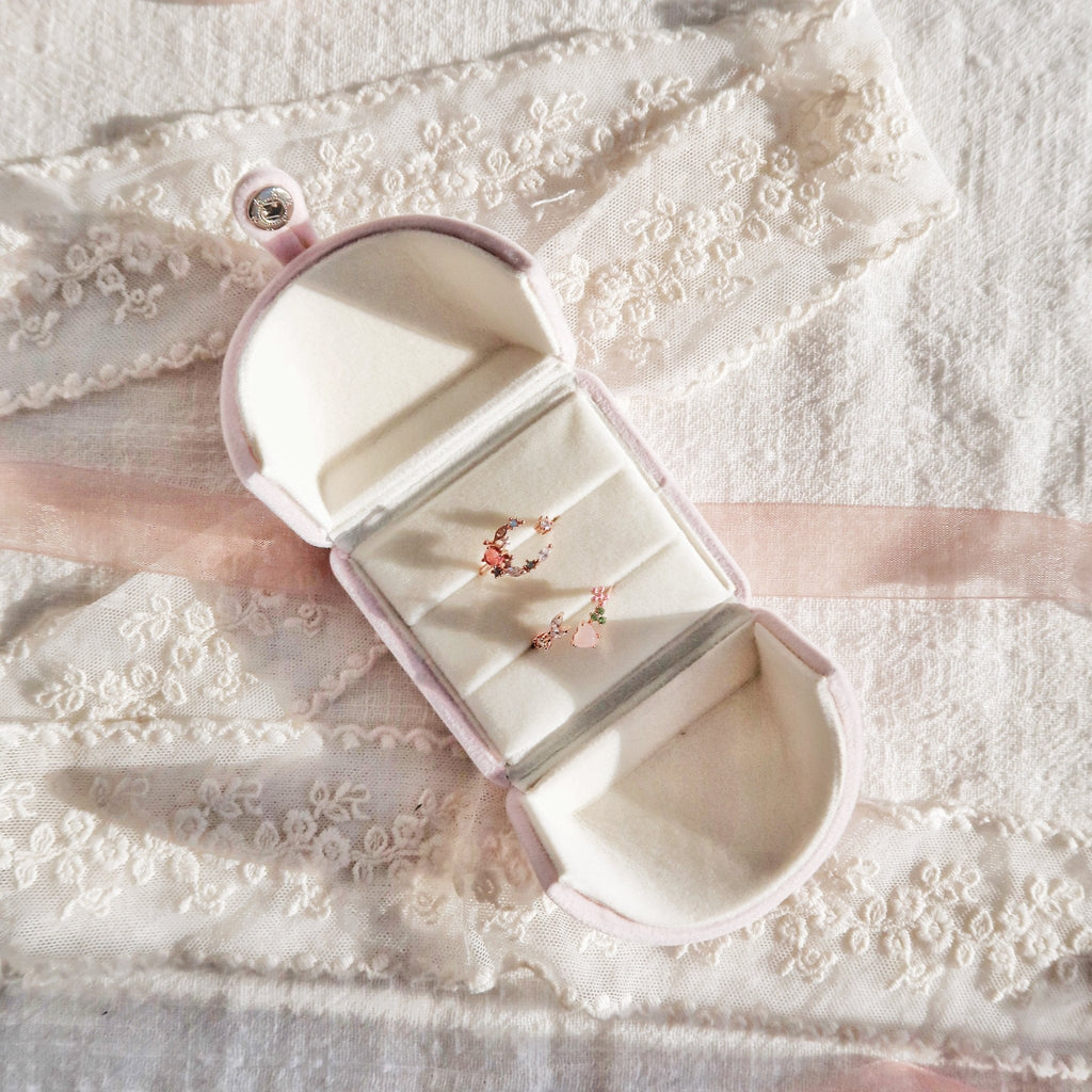 Schmuckschatulle aus Samt