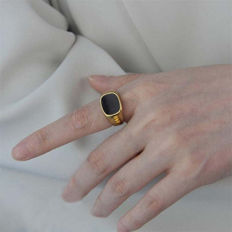 Klassische klobige, quadratische Muschelringe aus Edelstahl