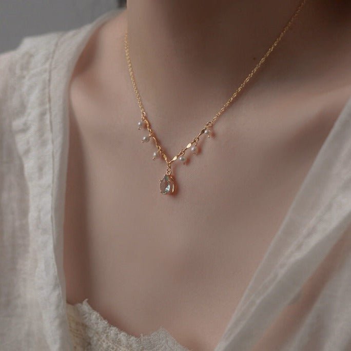 Wassertropfen-Halskette (massives Silber)