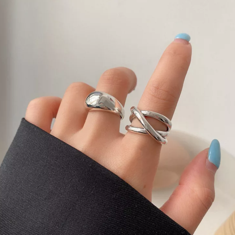 Carmiora - Regentropfen Design Kreuz Ring