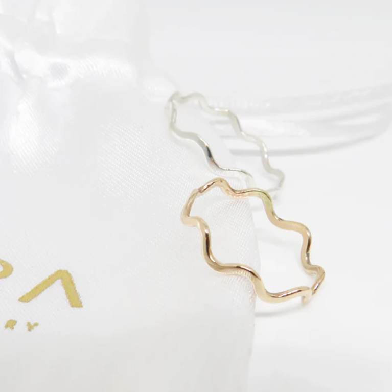 Carmiora - Exquisit Meereswellen-Ring