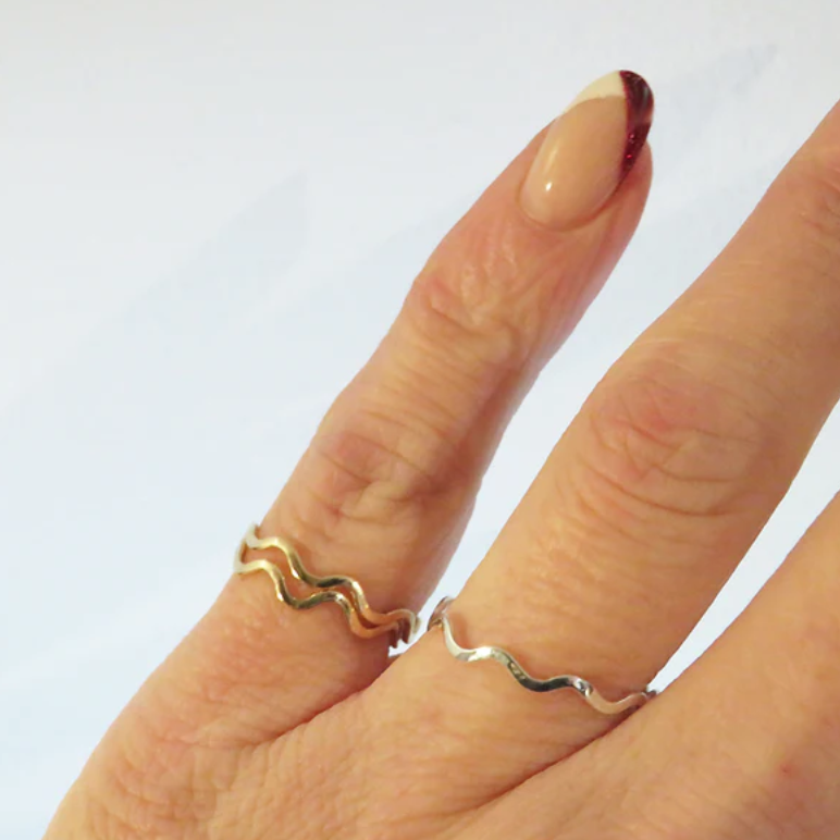 Carmiora - Exquisit Meereswellen-Ring