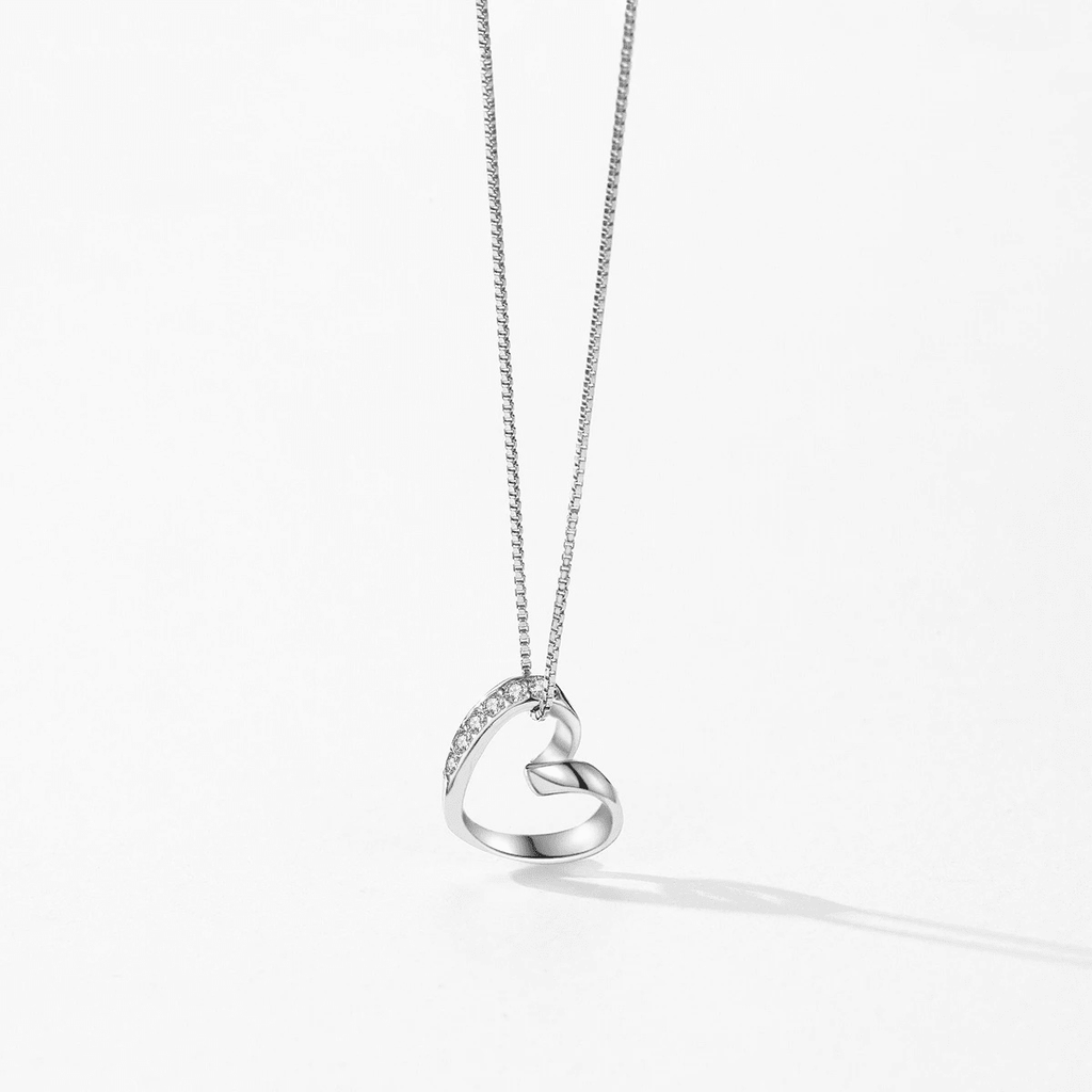 Elegance Wave Herz Halskette - Silber