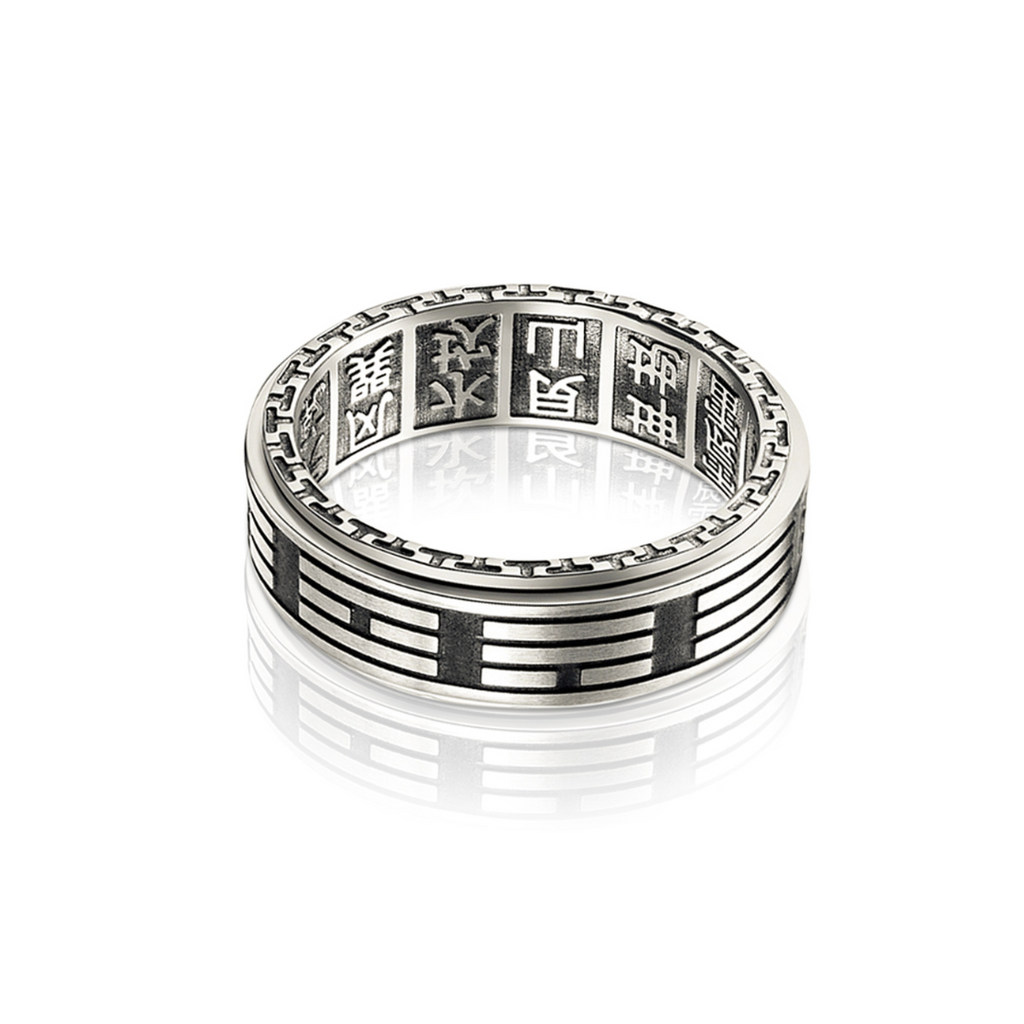 Yin-Yang-Titan-Spinnerring