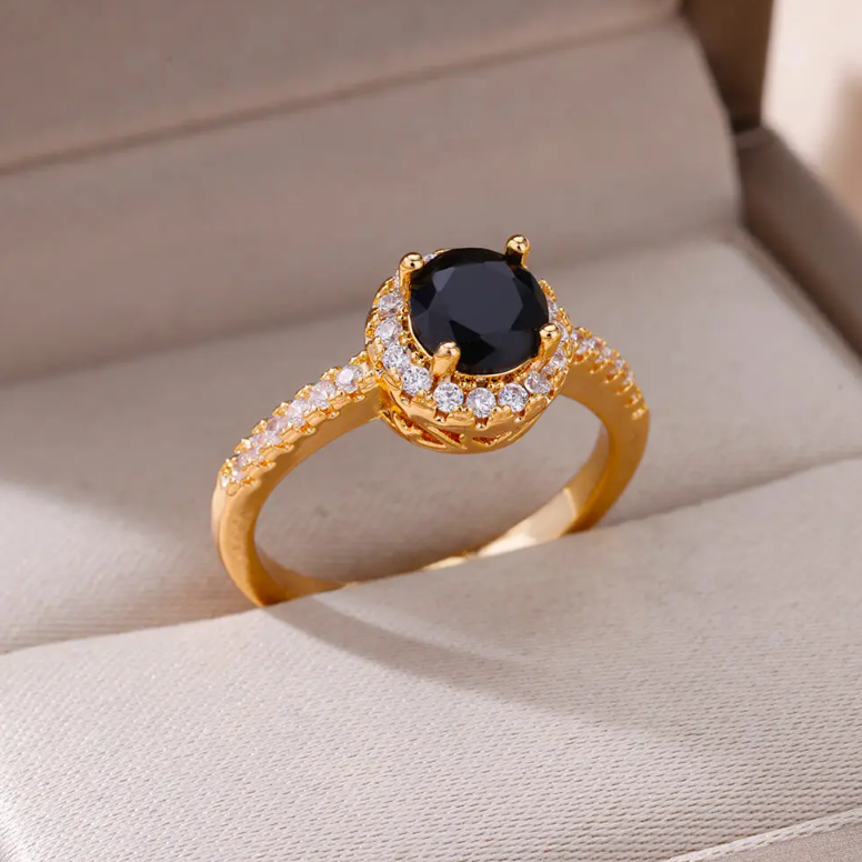 Carmiora - Glänzender Zirkon-Ring