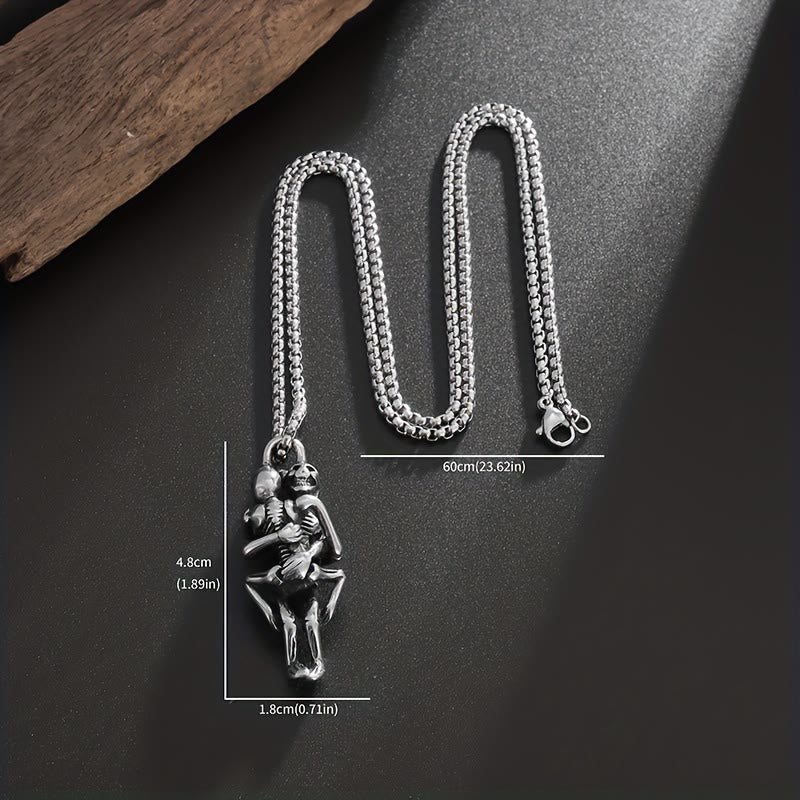 Ewige Liebe Tod Umarmung Schädel Halskette