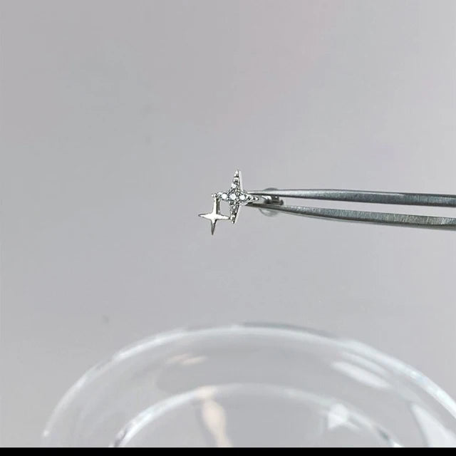 Hochwertige Edelstahl Ohrstecker mit Zirkonia - 1 Zirkonia