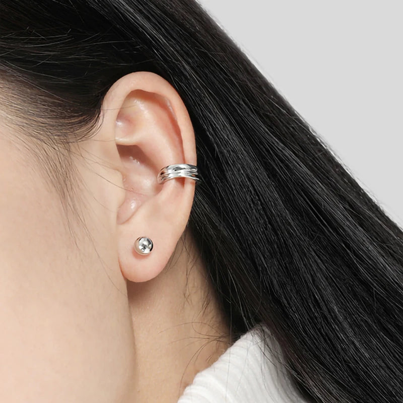 Attraktiver 925 Sterling Silber Ohrring - 8mm