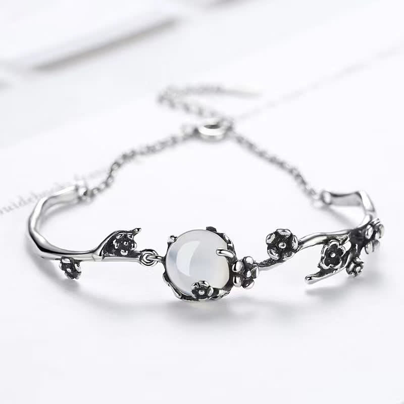 Chavri Pflaumenblüten-Chalcedon-Positiv-Armband