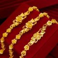 Armband mit Blumendekor