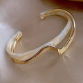 18K Gold Plattiert Victoria Wave Armreifen