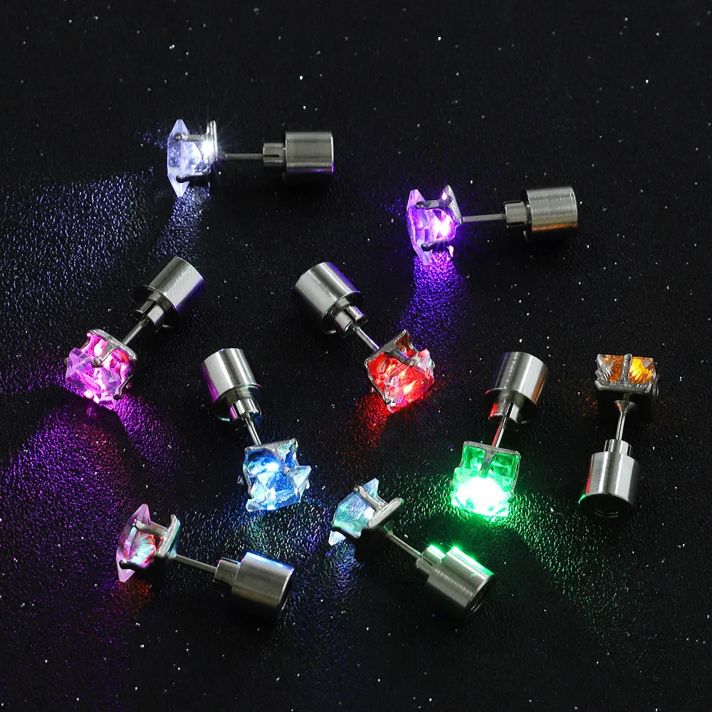 LED Bling Ohrstecker mit Zirkonia für Frauen - Party Accessoires