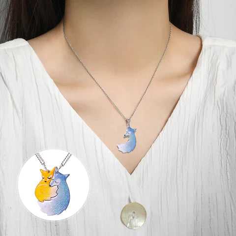 Fuchs und Wolfspaar-Halskette