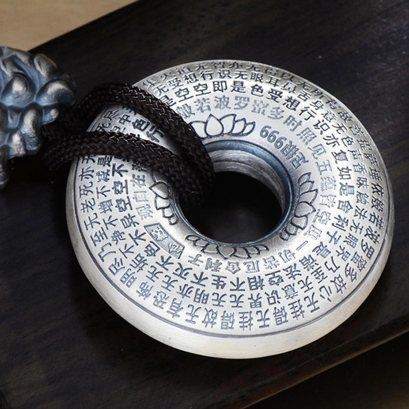 Chavri handgemachte tibetische Mantra Lotus Reinheit Halskette