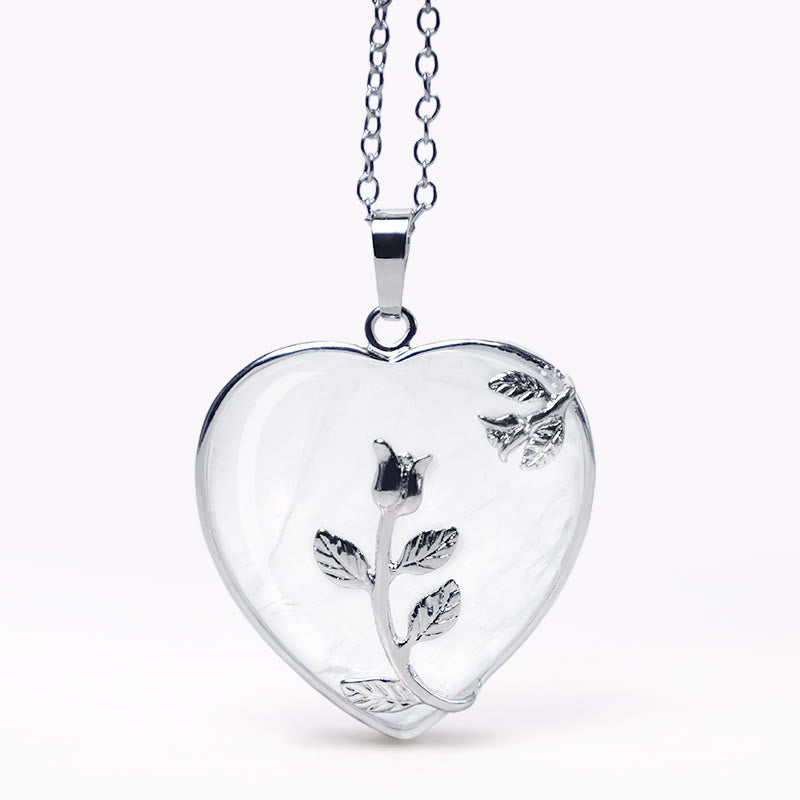 Halsketten mit Herzanhänger aus natürlichen Heilkristallen von Chavri