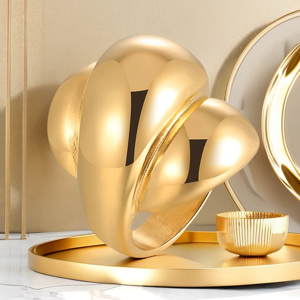 Eleganter großer Goldring für Damen - Party Schmuck mit Blumenmotiv