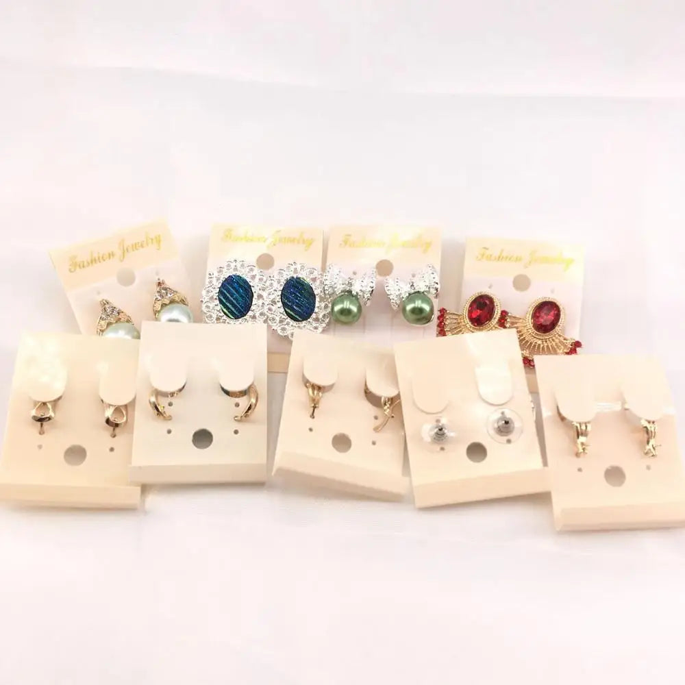 Modische Strassstecker Ohrringe für Frauen - 24 Paare/Los