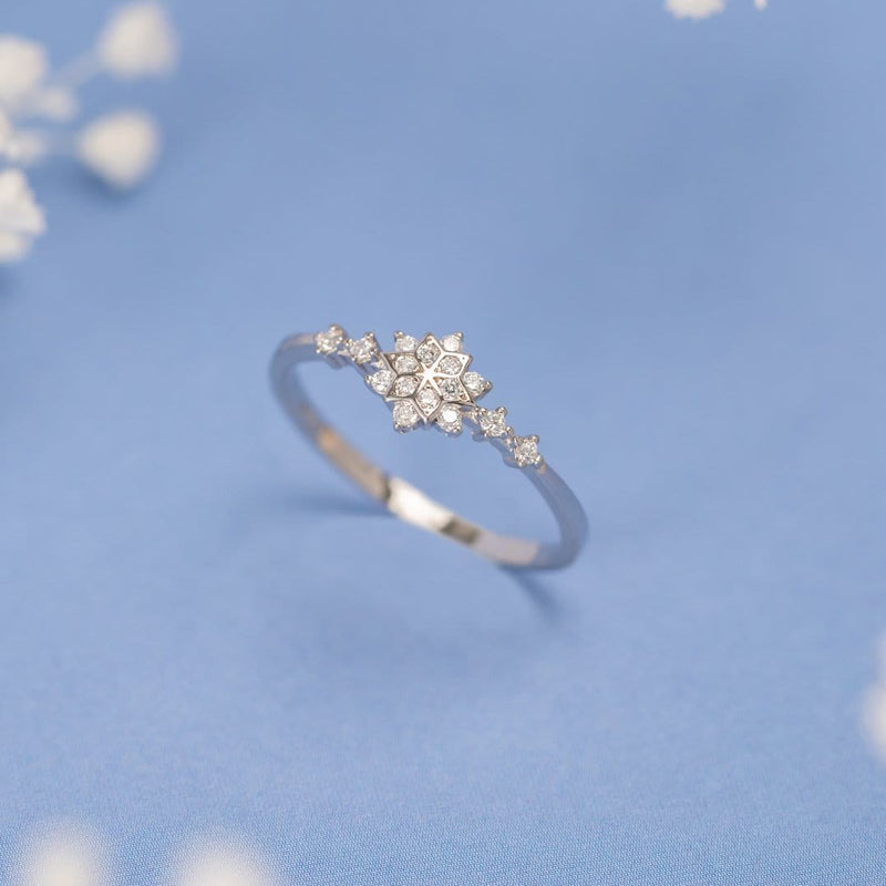 Kreativer Schneeflocken -Zirkonring