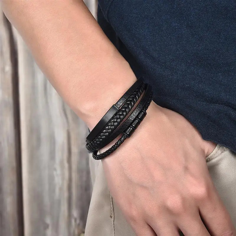 Armband aus natürlichen Lavaperlen
