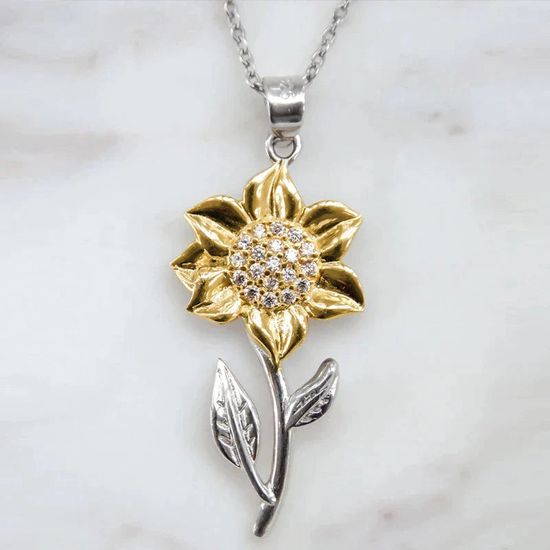 Goldene Halskette aus Sterlingsilber mit Sonnenblume