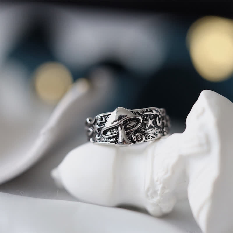 Kreativer Retro -Pilzring