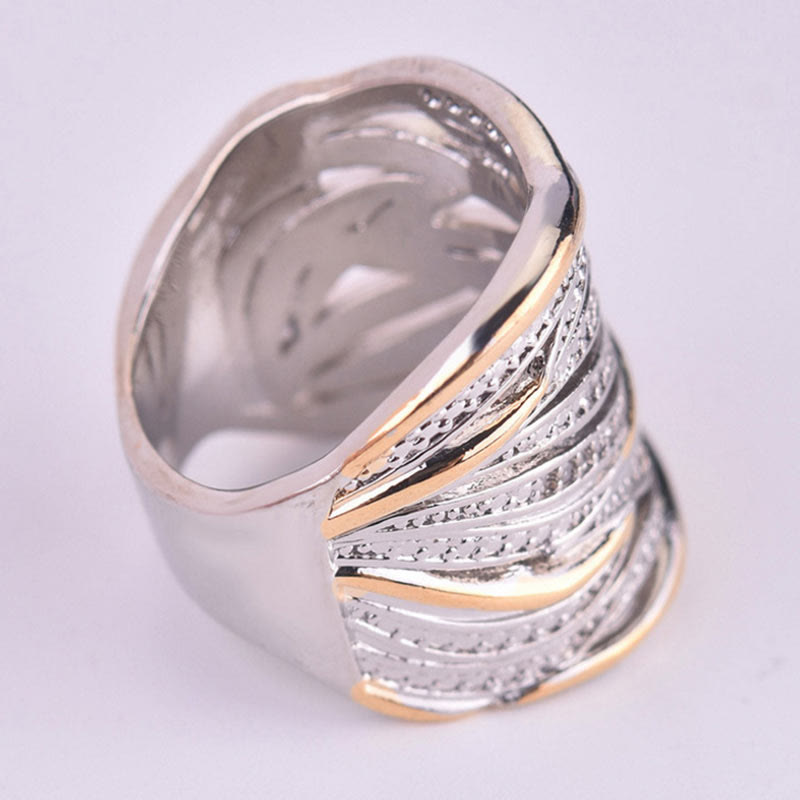 Eleganter Kreuzungsring