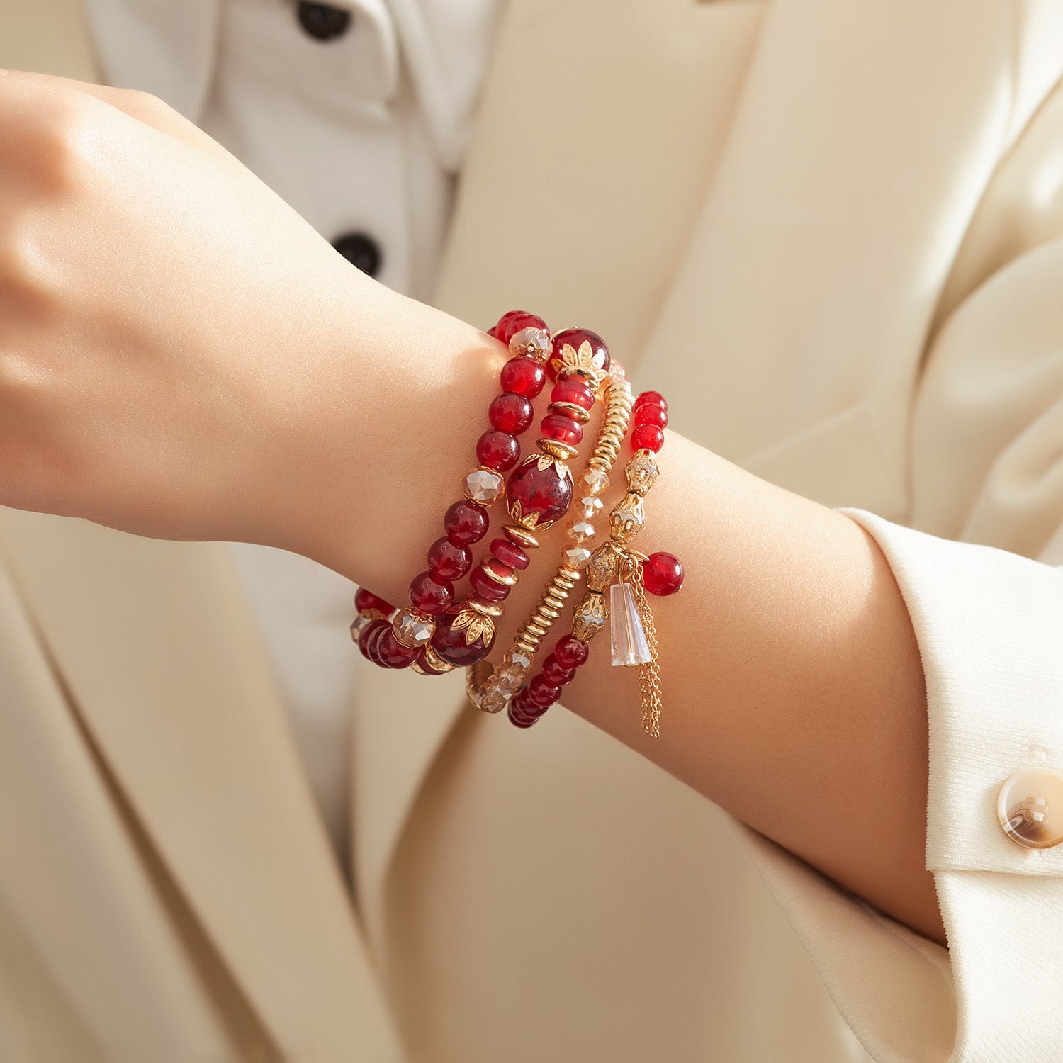 Boho-Armband mit Kristallperlen