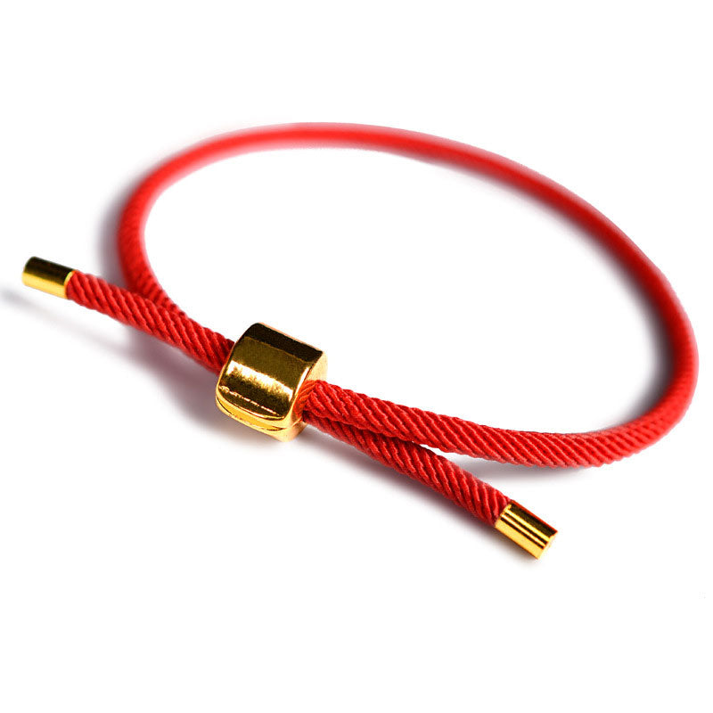 Chavri Lucky Red String Armband