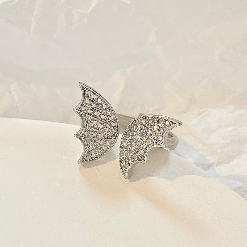 Schwarze Fledermausflügel Klingeln