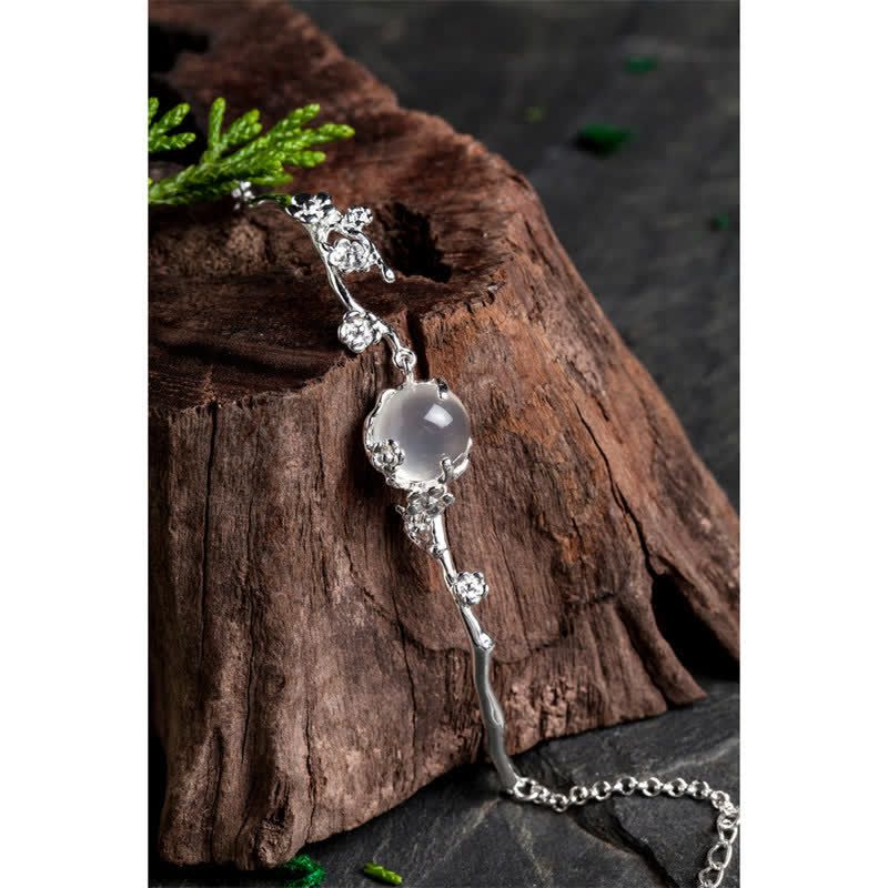 Chavri Pflaumenblüten-Chalcedon-Positiv-Armband