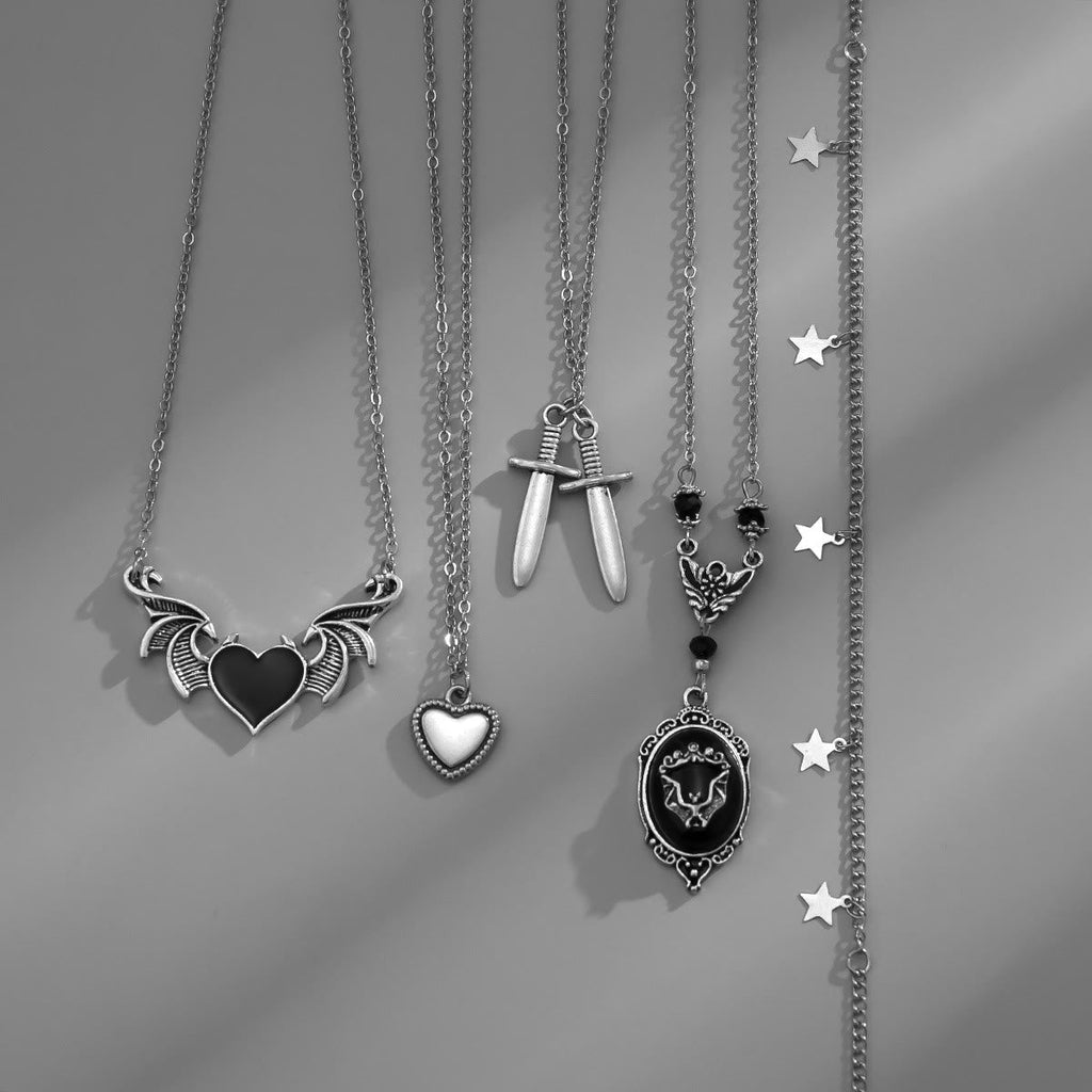 Dark Punk Love Wings Pendentin Halloween Halskette