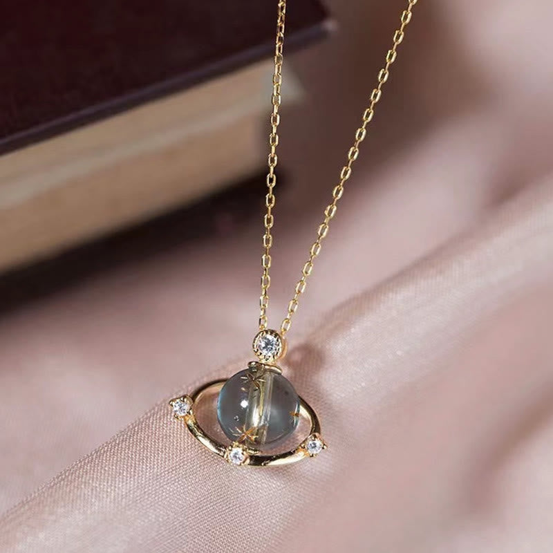 Zarter Blauer Planet Mit Sternen Halskette