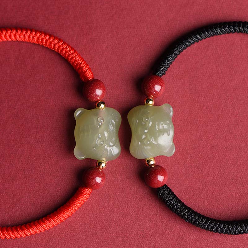 Chavri Jade Cinnabar Lucky Tiger String Armband