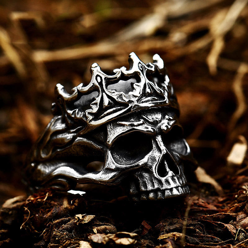Klassischer Edelkronschädel Edelstahlring