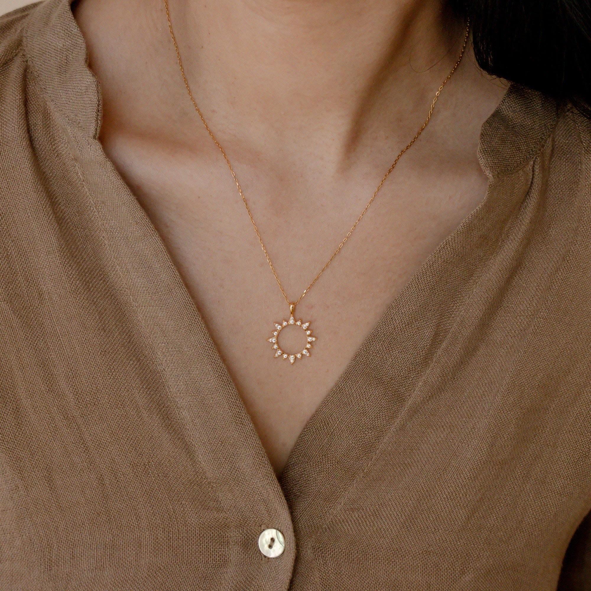 Boho Sun Zirkon Halskette