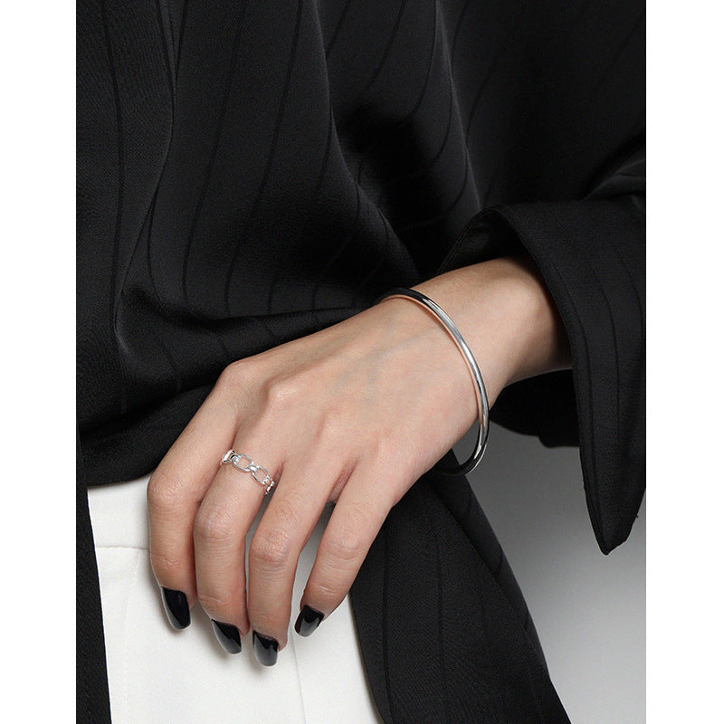 Einfacher 3,2-mm-Geometrie-Armreif aus 925er-Sterlingsilber ohne Beschichtung