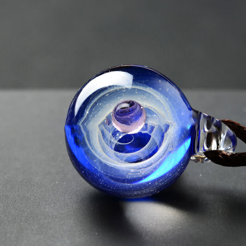 Kosmische Nebel -Element -Glas Halskette