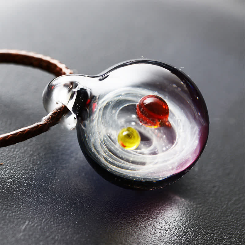 Kosmische Nebel -Element -Glas Halskette