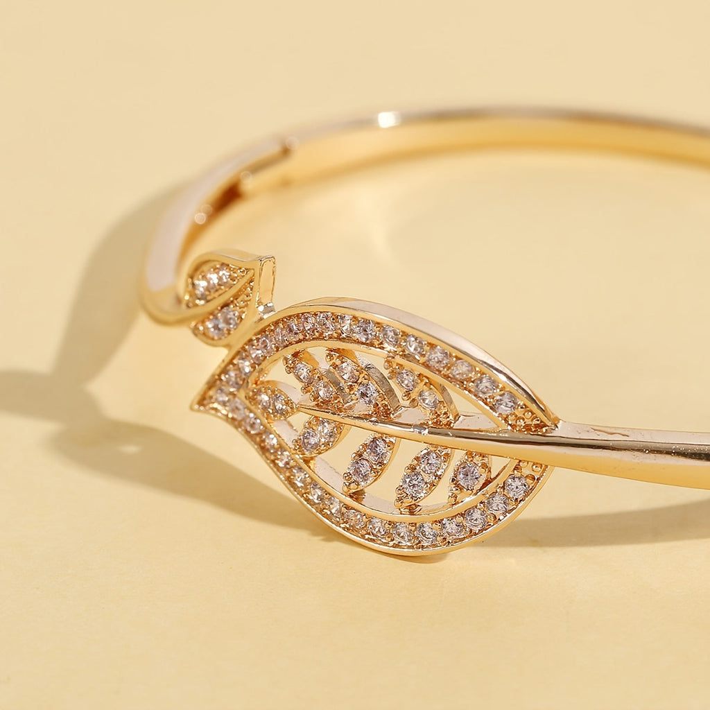Juliette 14K Gold Plattiert Blattarmarm