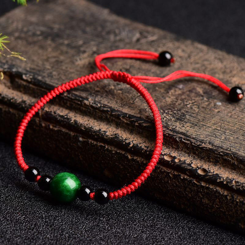 Chavri Lucky and Success Jade-Armband mit roter Schnur