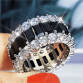 Schwarzer Wunderschöner Cubiden Zirkonring