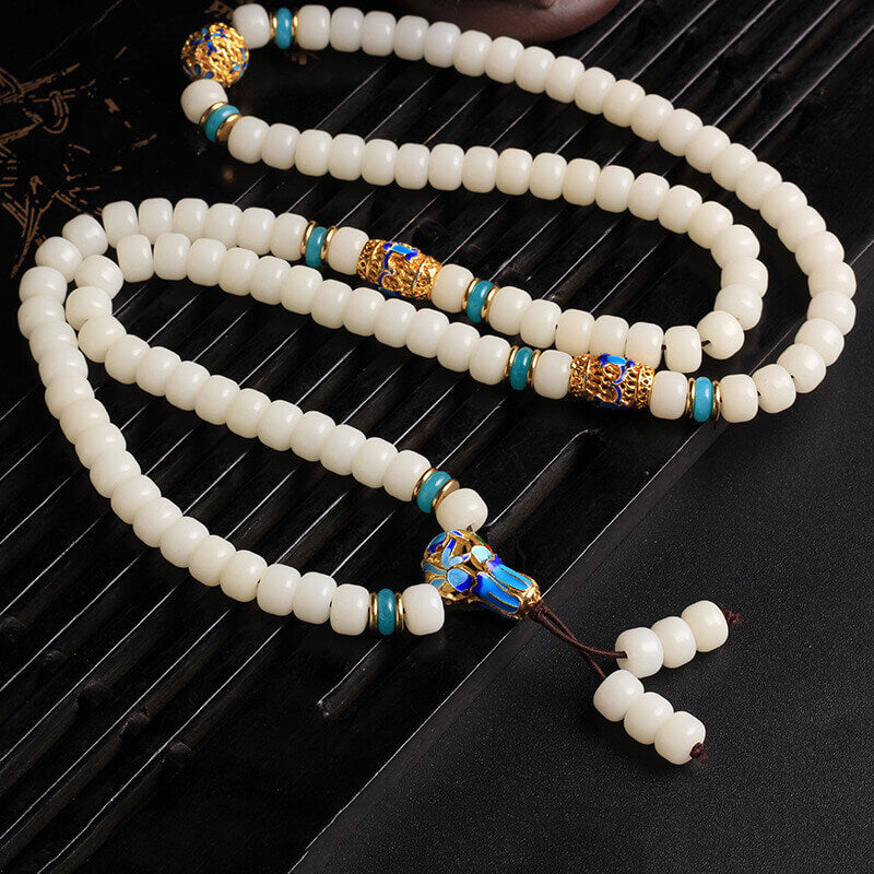Chavri natürliches weißes Bodhi-Samen-Mala-Armband mit 108 Perlen