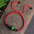 Chavri Lucky and Success Jade-Armband mit roter Schnur