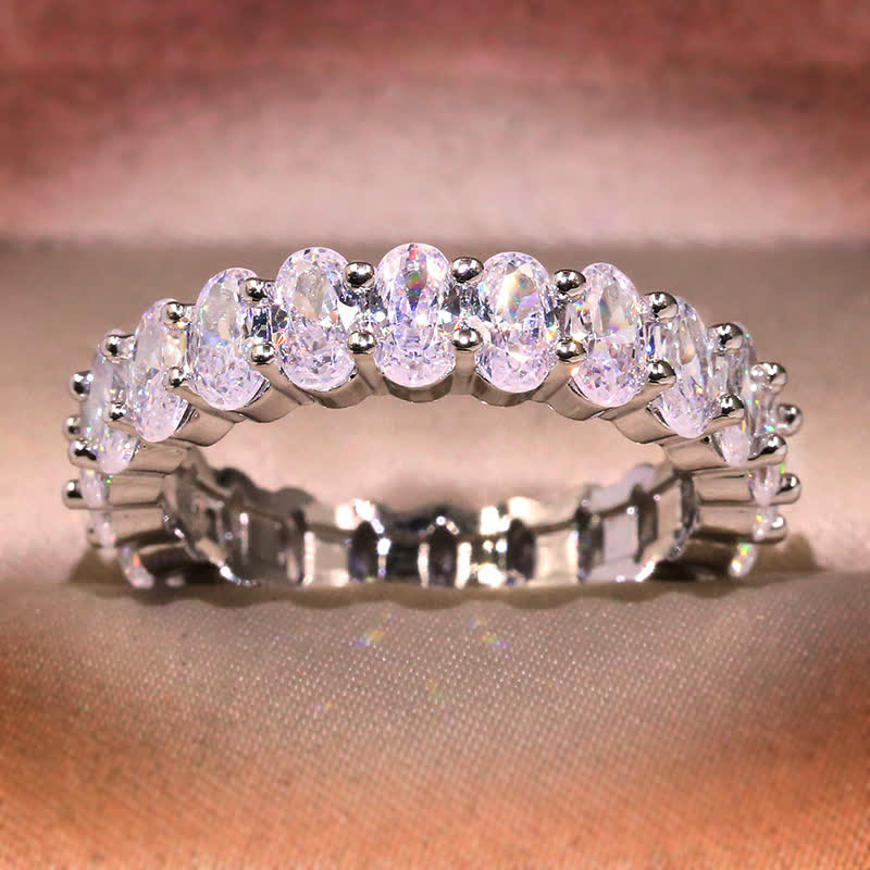 Goldplattierte Ringe Ovaler Kubikzirkonia Liebesring