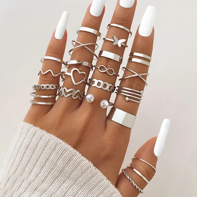 Mode Silber Farbe Metall Ringe Set Herz Schmetterling Blätter Blume Kristall Trendy Finger Ring für Frauen Schmuck Geschenke
