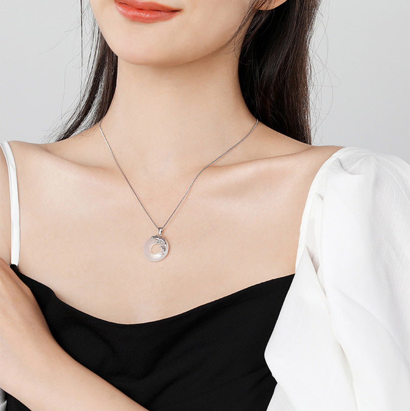 Chavri-Mondstein, schwarzer Obsidian, Koi-Fisch, heilender Liebes-Halsketten-Anhänger