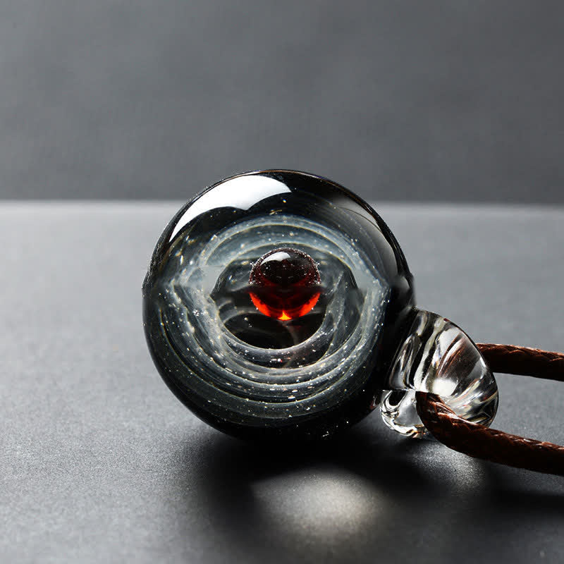 Kosmische Nebel -Element -Glas Halskette