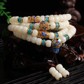 Chavri natürliches weißes Bodhi-Samen-Mala-Armband mit 108 Perlen