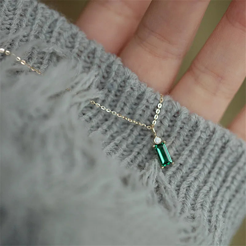 Grüner Kristallanhänger mit Kette aus 925er Sterlingsilber für Frauen - Schmuck